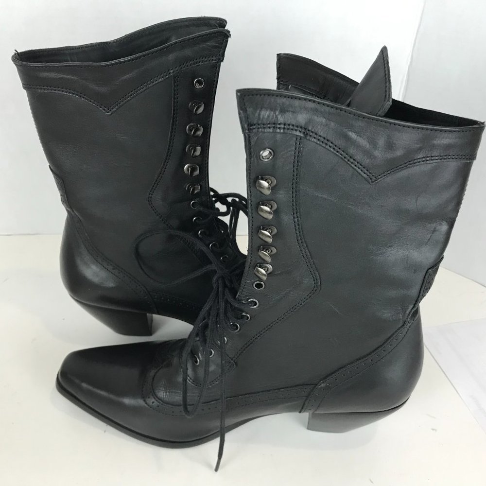 Black Lace-Up Heeled Boots - Women's Elegant Riding Style - Picture 4 of 13